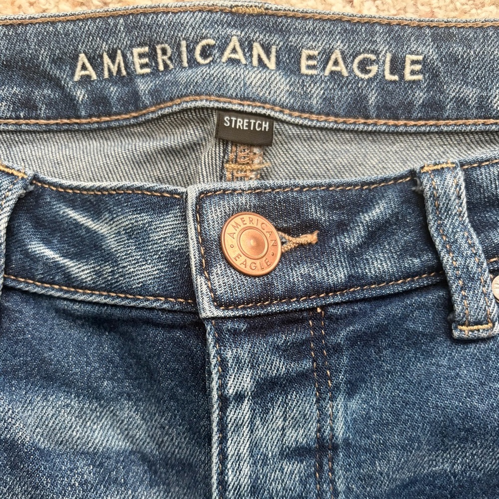 American Eagle Outfitters Ripped Boyfriend Jeans - Picture 2 of 4